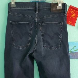 Levi’s Super Skinny Mile High stretch Jeans 26